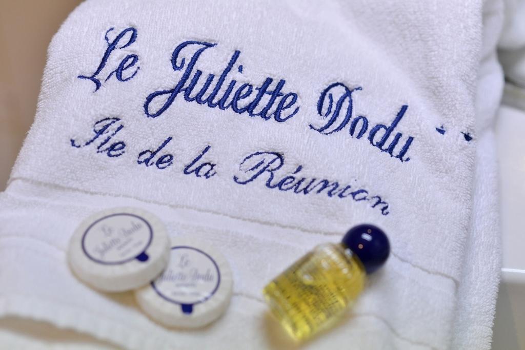 Hotel Le Juliette Dodu- Le Charme D'Un Monument Historique Saint-Denis Exterior foto